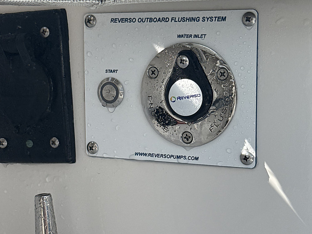 The Reverso freshwater inlet plate fitted to the hull side
